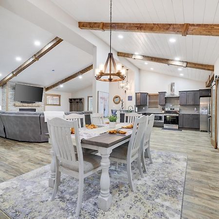 Whiskey Pines Retreat! Single Level Home, Outdoor Firepit, Ac, Bbq! Sleeps 9 In Lake Harmony! Eksteriør billede