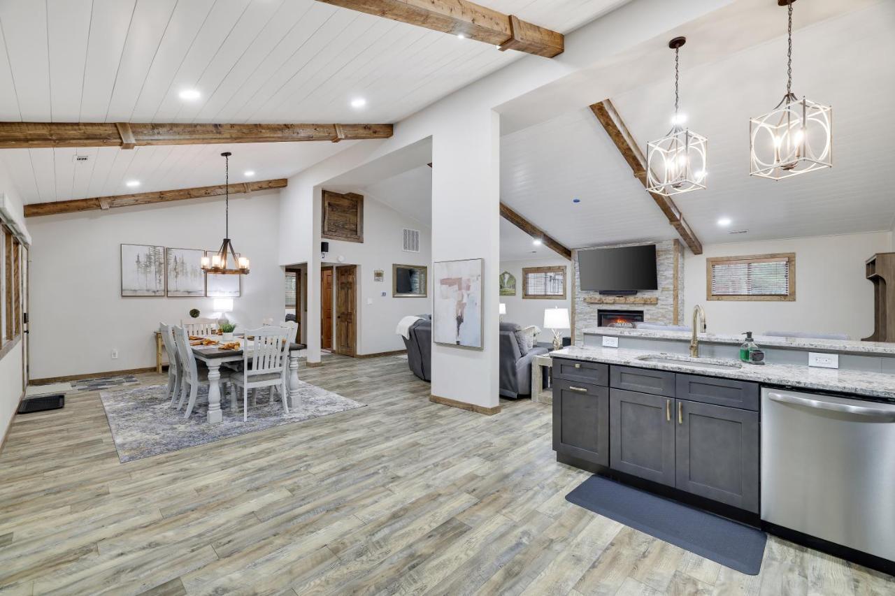 Whiskey Pines Retreat! Single Level Home, Outdoor Firepit, Ac, Bbq! Sleeps 9 In Lake Harmony! Eksteriør billede