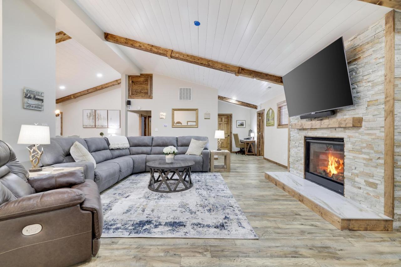 Whiskey Pines Retreat! Single Level Home, Outdoor Firepit, Ac, Bbq! Sleeps 9 In Lake Harmony! Eksteriør billede